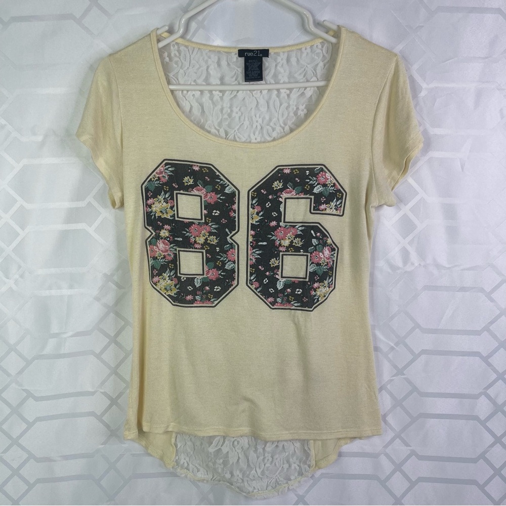 rue21 Yellow Graphic 86 Short Sleeve Tee Floral Lace Back Size Small